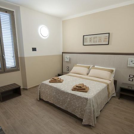 Guesthouse Buonarroti Florencja Pokój zdjęcie